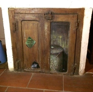 CHEZ  MLLE GRASSETTE - Portes et fenêtres