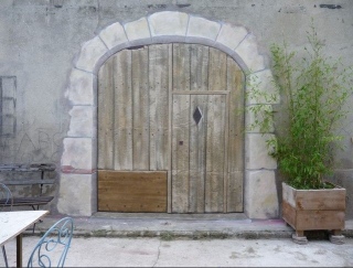 LA GRANGE - FAUSSE PORTE - Peinture murale